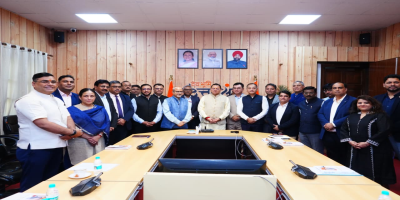 इंडिया डिजिटल इंपॉवरमेंट मीट एंड अवॉर्ड समारोह के आयोजकों ने की मुख्यमंत्री धामी से शिष्टाचार भेंट